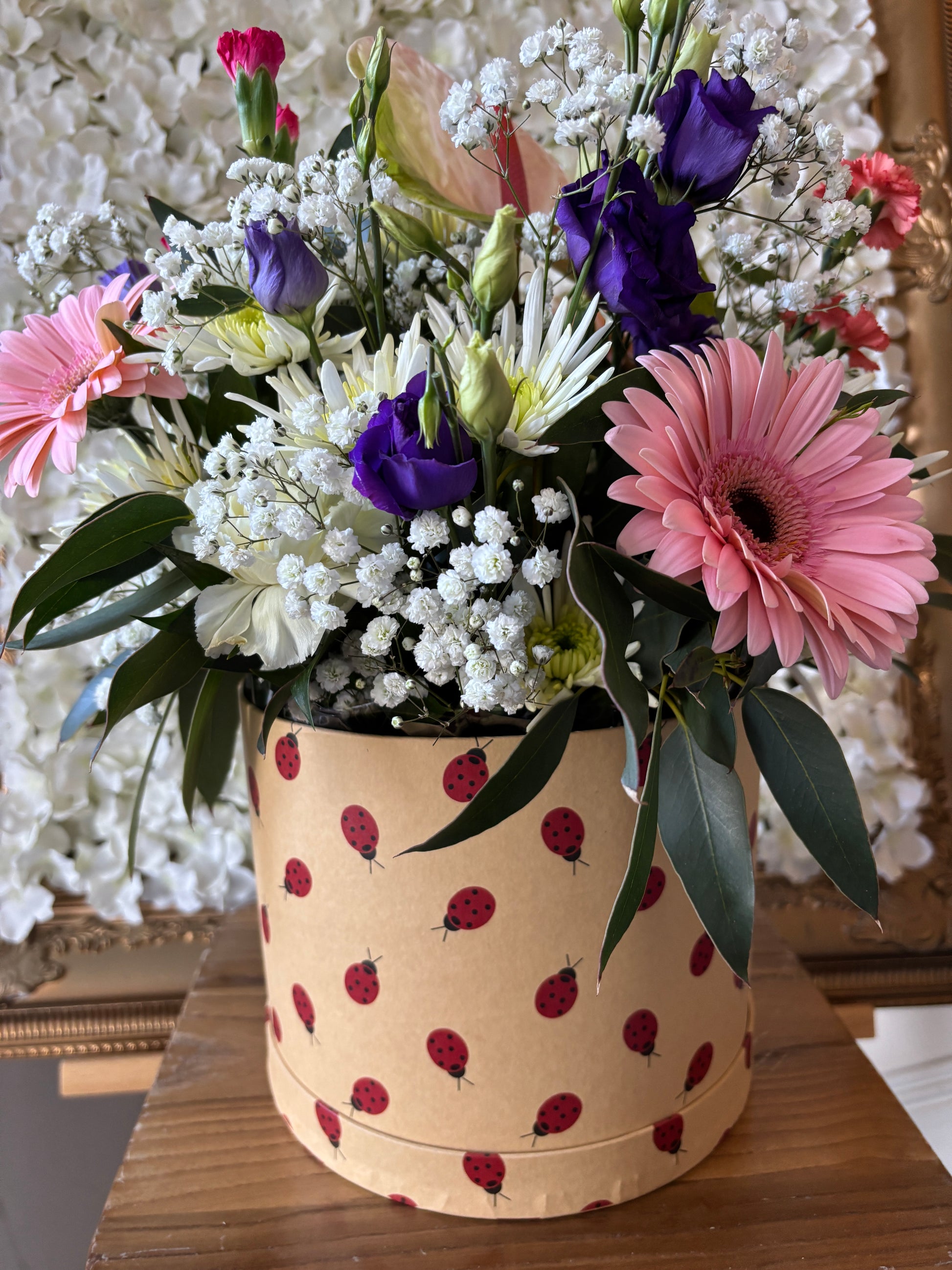 Hat Box of Fresh Flowers ladybugs 🐞 design