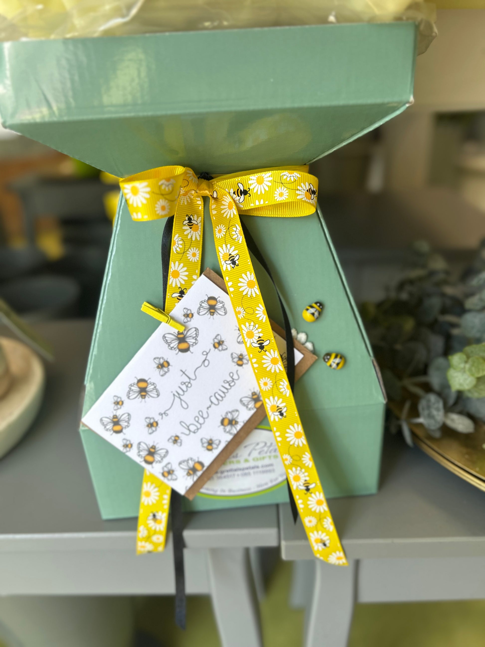 Just Bee ~ cause Hand-tied Bouquet