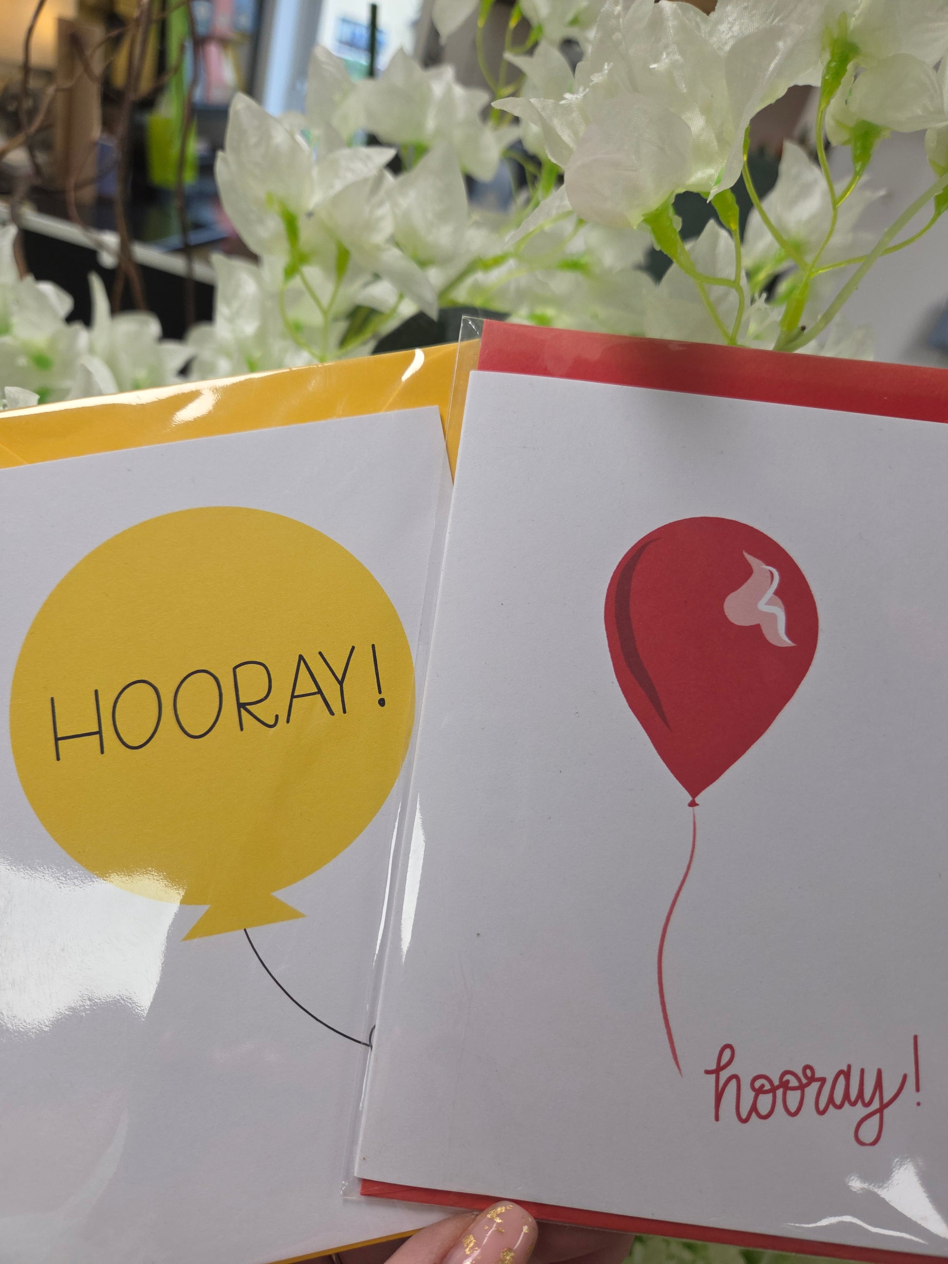 HueCompleteMe greeting cards