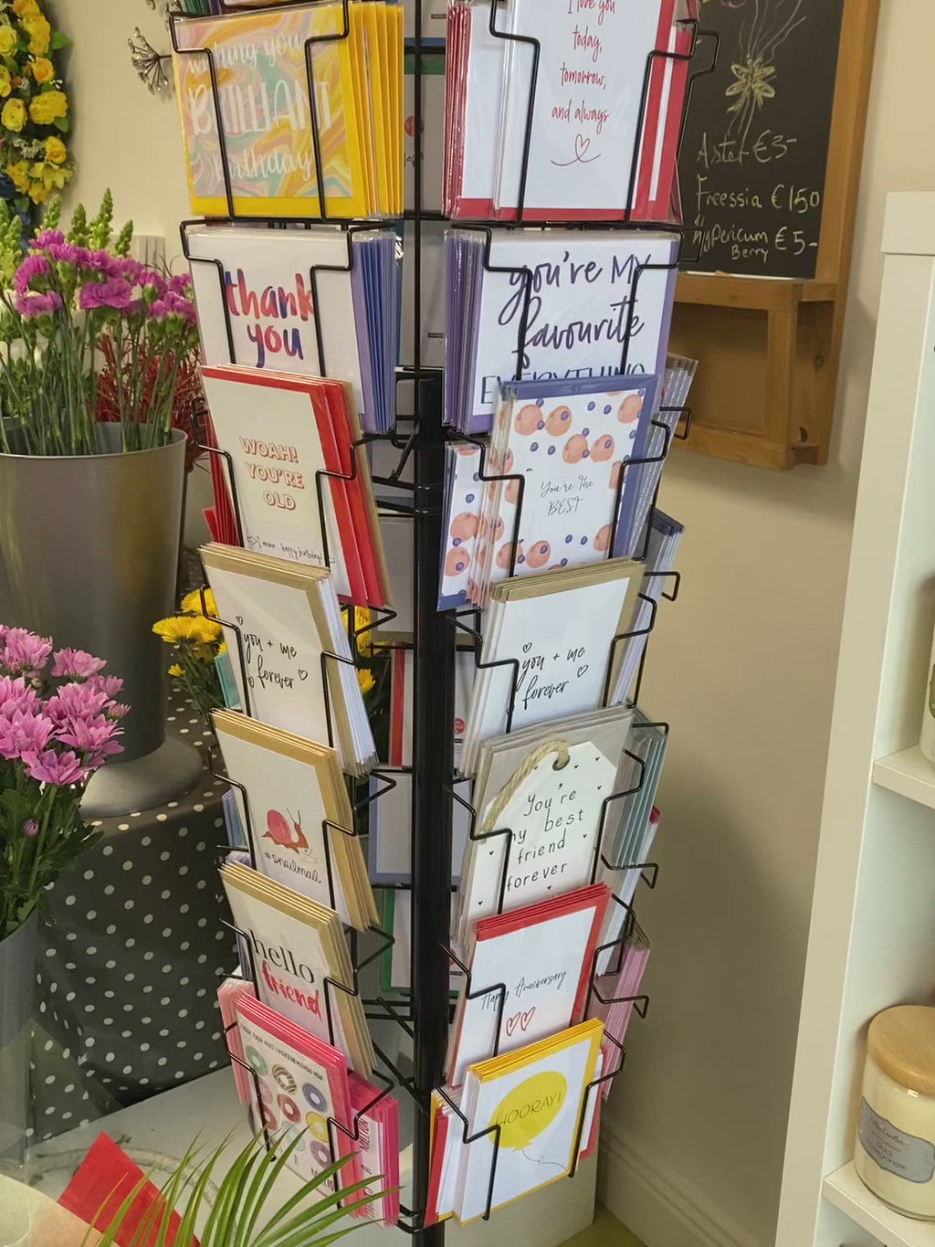 HueCompleteMe greeting cards